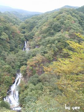霧降の滝